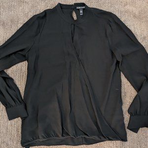 EUC Eileen Fisher 100% silk blouse size xs